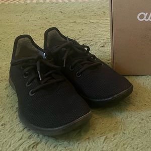 Allbirds Men's Tree Runners - Jet Black (Black Sole) Size: 11